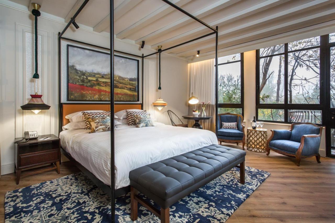 Dolev Deluxe Room